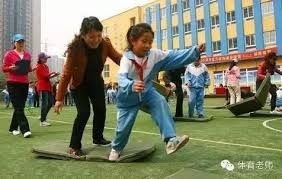 0.5倍慢镜还原！内蒙克女篮83-77东莞女篮，黄思静为何引冲突