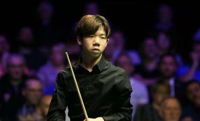 员在羽毛球 员在羽毛球