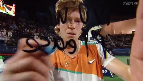 场比赛中的 场比赛中的