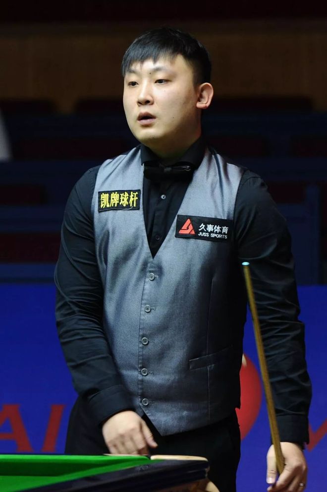 攻层次更加 攻层次更加