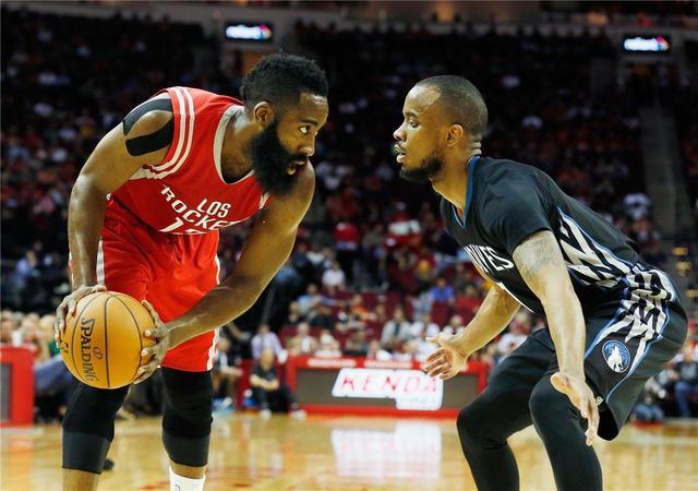 待他未来更 待他未来更